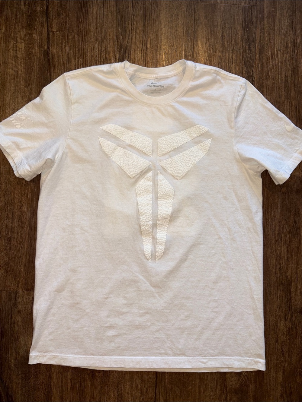 Nike Kobe Mamba men’s Large Halo T-shirt